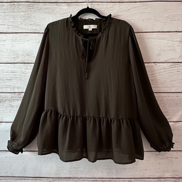 Loft Olive Green Blouse Size Large
Lined Lightweight Office Church Career Dress - Picture 1 of 7